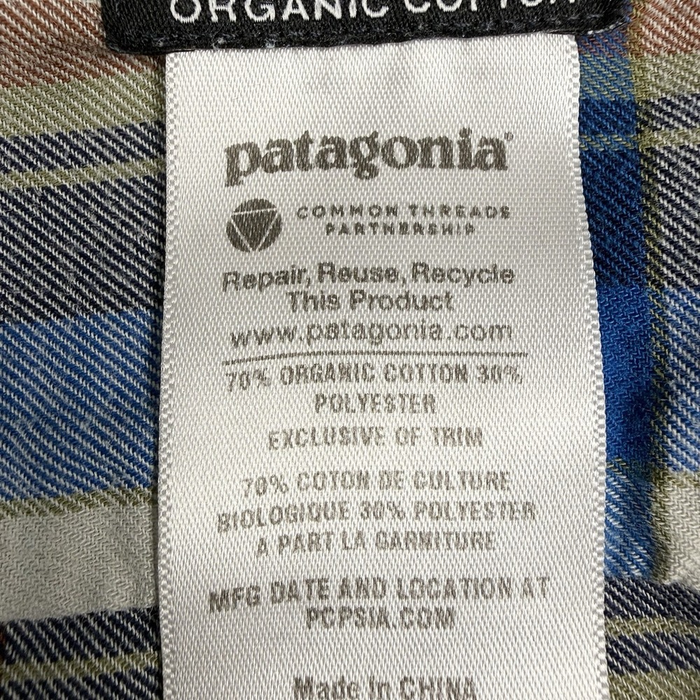 Patagonia Blue Plaid Long Sleeve Organic Cotton Casual Shirt Outdoors Men's M - Picture 4 of 11